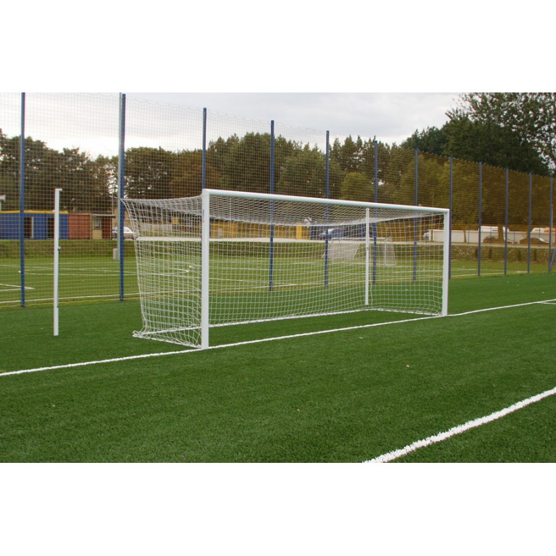 Алюминиевые футбольные ворота FIFA Polsport 7,32x2,44 м стационарные